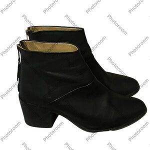 Nisolo Dari Commuter Black Leather Boots Sz 7.5